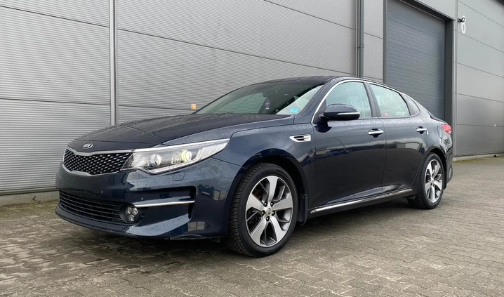 Kia Optima cena 57999 przebieg: 156700, rok produkcji 2016 z Słupca małe 154